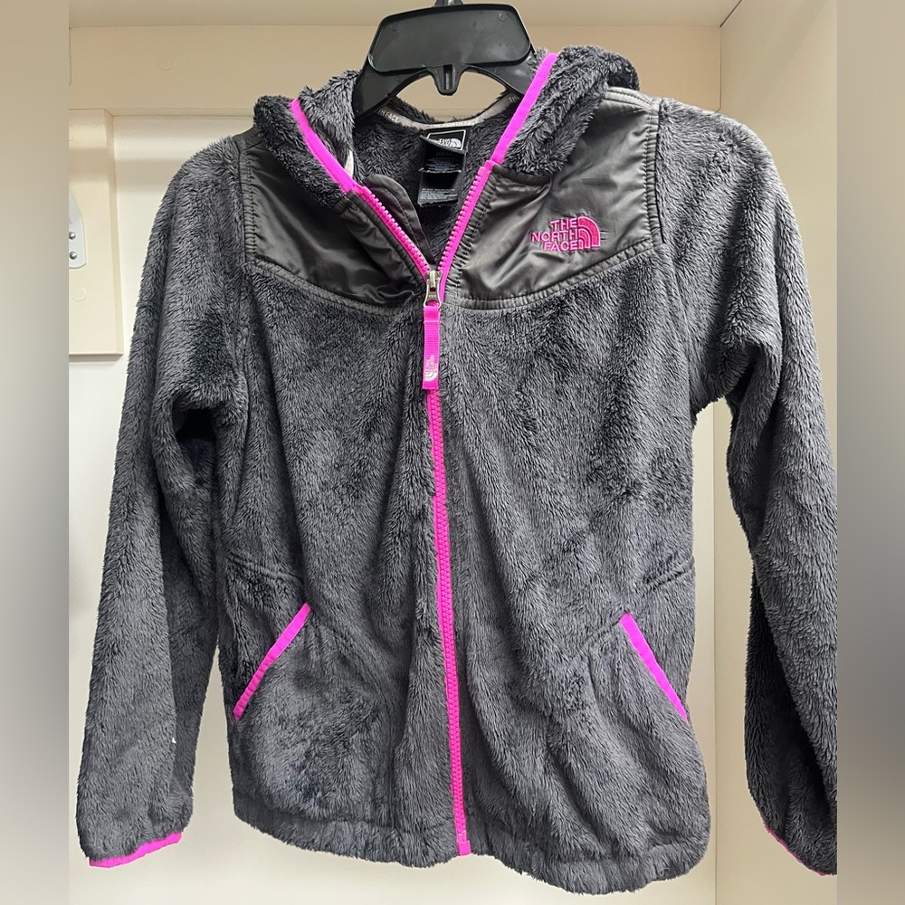 The North Face Charcoal and Magenta Fleece Jacket Girls medium 10/12